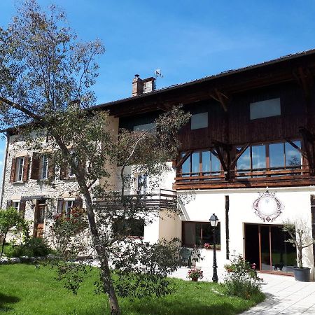 Izeron Chambres D'Hotes La Noyeraie المظهر الخارجي الصورة